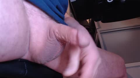 Snapshot of hoosonline chatting on February 8, 8:52 am hoosonline69 online show from February 8, 8:52 am