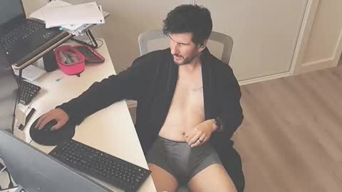 hopefulguy86 online show from November 29, 1:51 am