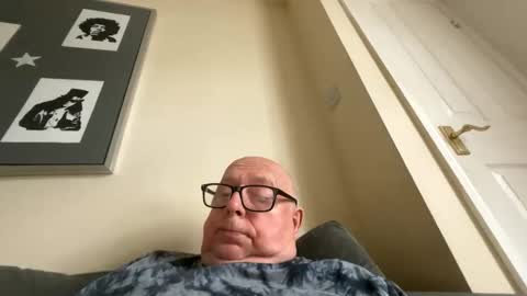 Cum suck Me off online show from June 3, 10:39 am
