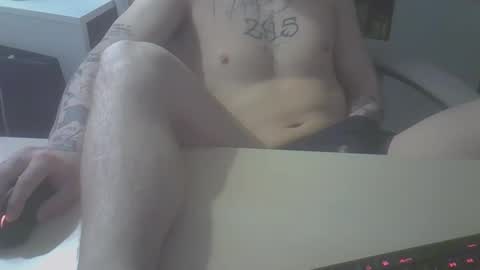 hornyfitboy24 online show from April 25, 3:09 am