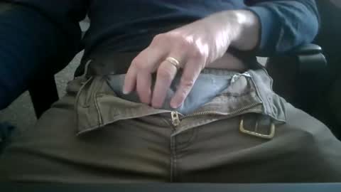 hornyhubby1001 online show from March 23, 3:51 pm