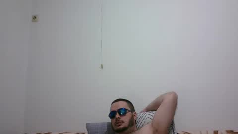 hornymonkey991 online show from May 11, 5:32 pm
