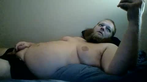 Snapshot of hornynccascade chatting on October 24, 4:03 am hornynccascade online show from October 24, 4:03 am