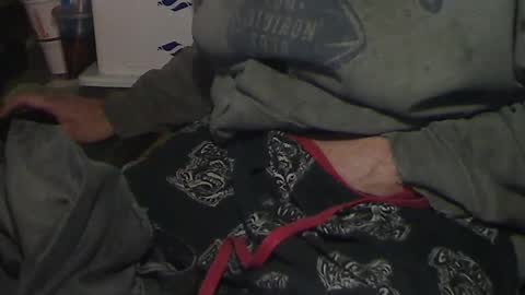 hornyscott666 online show from December 17, 8:12 am