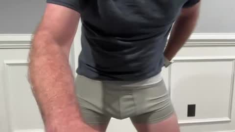 hornyusa13 online show from December 18, 4:49 pm