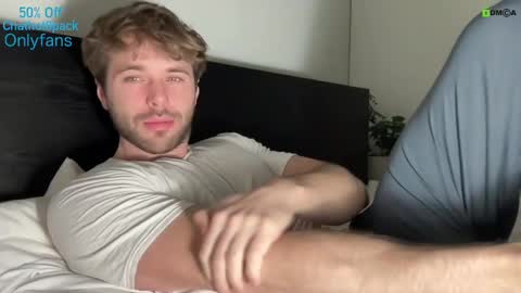 Edward aka Wolf online show from January 9, 9:58 pm