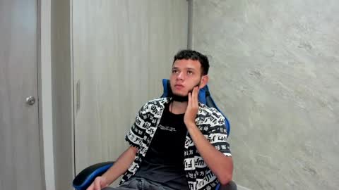 hot bad boy69 online show from June 9, 7:04 pm