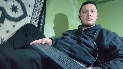 hot_guy36 online show from January 10, 2:06 am