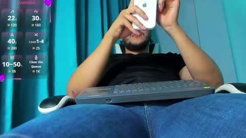 Alejandro online show from May 28, 2:09 am