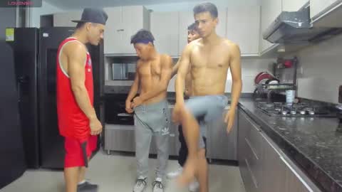 Vanesa Oliver and Andrew online show from September 26, 4:10 am