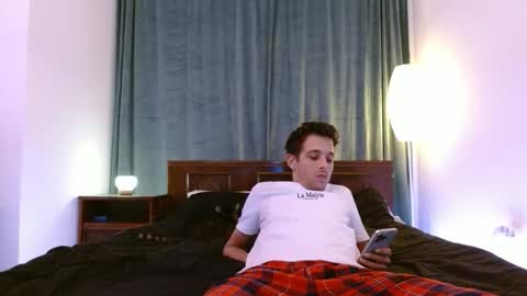 Hotboyshorny online show from January 16, 6:21 pm