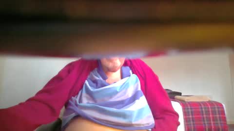 Snapshot of hotejok chatting on December 21, 2:04 pm hotejok online show from December 21, 2:04 pm