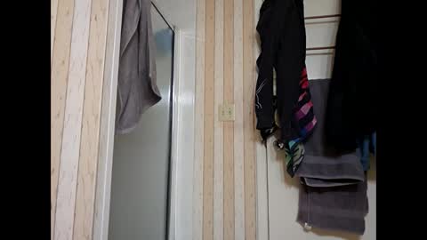 hothandjobs online show from January 19, 11:45 am