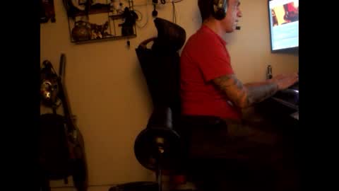 Snapshot of hotkinkytat chatting on March 4, 11:54 pm hotkinkytat online show from March 4, 11:54 pm