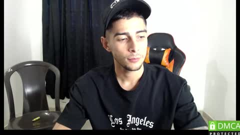 Snapshot of hotsteel420 chatting on October 4, 10:58 pm hotsteel420 online show from October 4, 10:58 pm