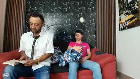 hott_asses online show from February 18, 11:30 pm