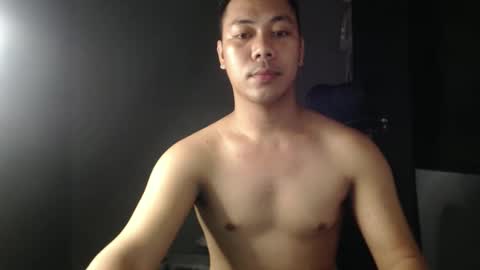 hottie_kyle69 online show from May 20, 10:44 am