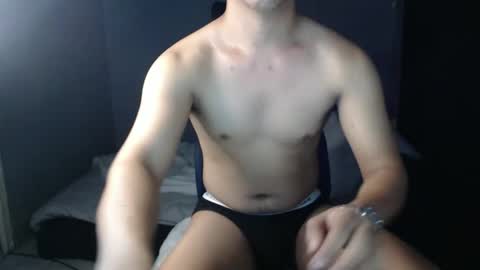 hottie_kyle69 online show from April 29, 5:41 pm