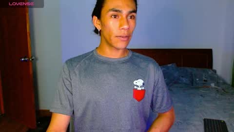 stiven online show from November 5, 2:35 am