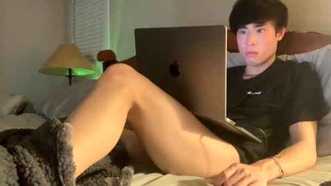 hottiewithabody101 online show from March 20, 1:48 pm