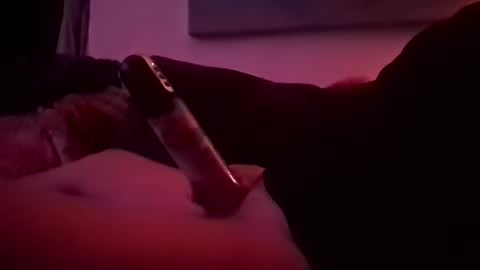 hottinhere_ online show from April 12, 6:26 am