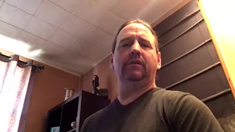 Snapshot of hpoker chatting on February 24, 6:15 pm hpoker online show from February 24, 6:15 pm