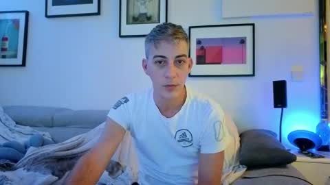 Hugo online show from November 16, 3:25 pm