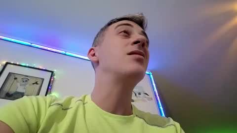 Hugo online show from January 5, 10:02 pm