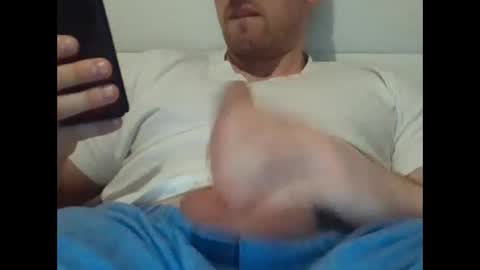 hugothewood1001 online show from February 27, 8:42 pm