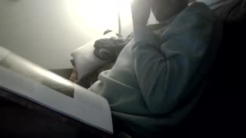 huguit026 online show from February 18, 1:59 am