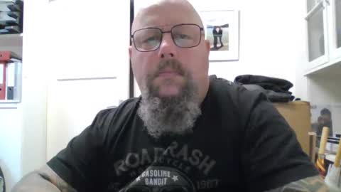 hukjisda online show from November 22, 1:11 pm