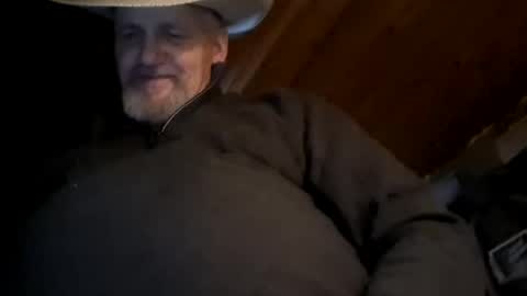 hung34u online show from February 1, 1:09 pm