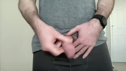 hungggbwc online show from December 5, 8:45 pm