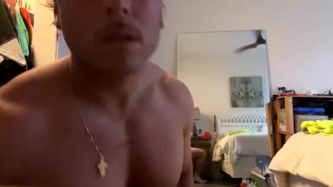 hungkingg22 online show from March 4, 8:38 pm