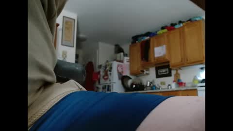 hunglikeahorse063790 online show from May 21, 3:24 am
