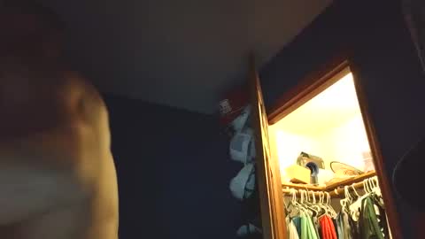 hunglikeray2286 online show from May 28, 2:42 am
