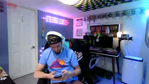 hungtxcock92 online show from March 11, 11:12 pm