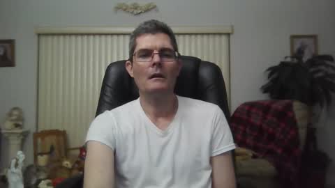 hunkmasclefad458 online show from February 9, 5:12 am