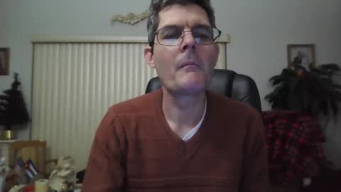 hunkmasclefad458 online show from December 17, 4:45 am