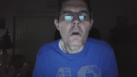 hunkmasclefad458 online show from December 10, 5:17 am