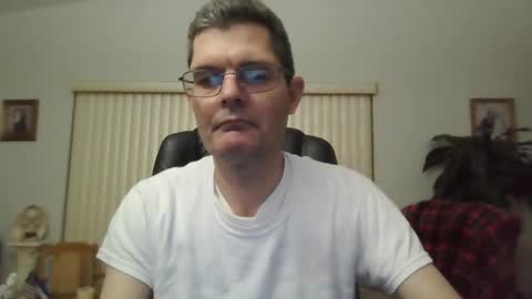 hunkmasclefad458 online show from January 15, 6:01 am