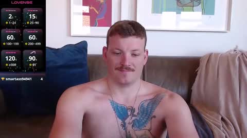 Snapshot of hunky_arthur chatting on December 19, 7:18 am Hunky Arthur online show from December 19, 7:18 am