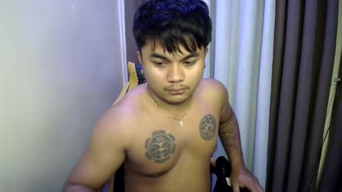hunkyzeus online show from June 5, 2:23 pm
