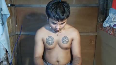 hunkyzeus online show from February 13, 7:36 am