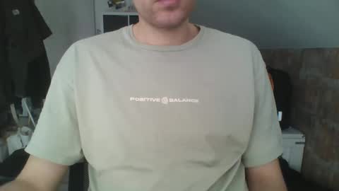 hunting_007 online show from February 27, 11:20 am