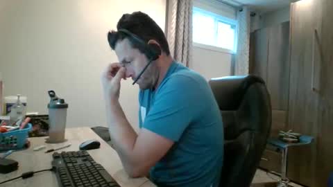 Snapshot of hurley7890 chatting on October 24, 2:41 pm hurley7890 online show from October 24, 2:41 pm