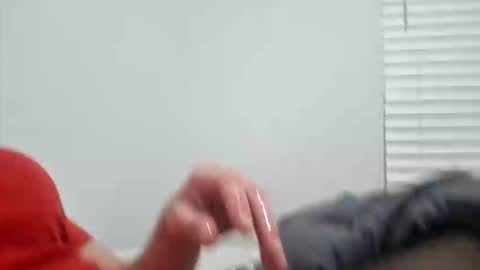 huskeynuts online show from November 25, 11:51 pm