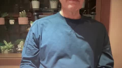 The Talented Mr. DILFy online show from January 5, 4:04 am