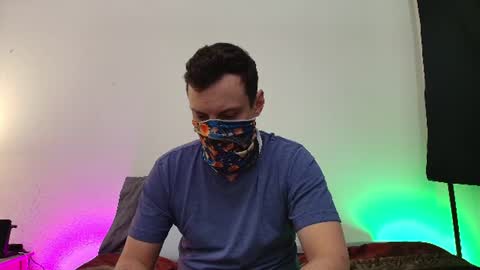 i o ro online show from June 18, 6:48 am