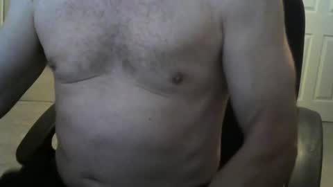 Snapshot of i_was_a_shy_dad chatting on October 18, 2:11 pm i_was_a_shy_dad online show from October 18, 2:11 pm